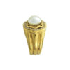 18K yellow Gold Pearl and Diamonds ring.